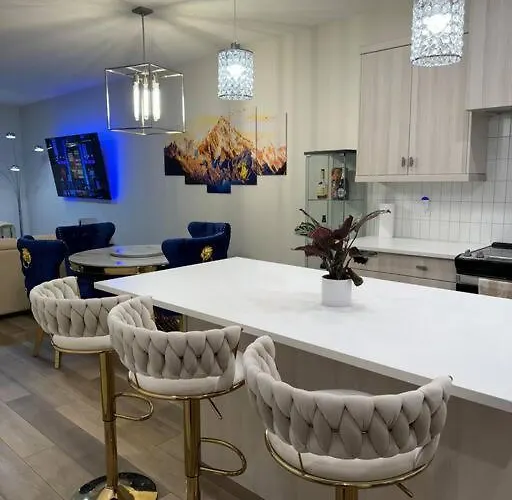 Luxury Home Away From Home, A Villa With 3 Bdrm And 3 Bath